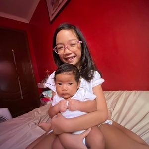 Meet your Posher, Perla